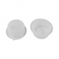 Accolade bung for salt and pepper shakers