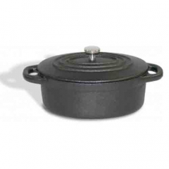 Mini Oval Dutch Oven with Lid