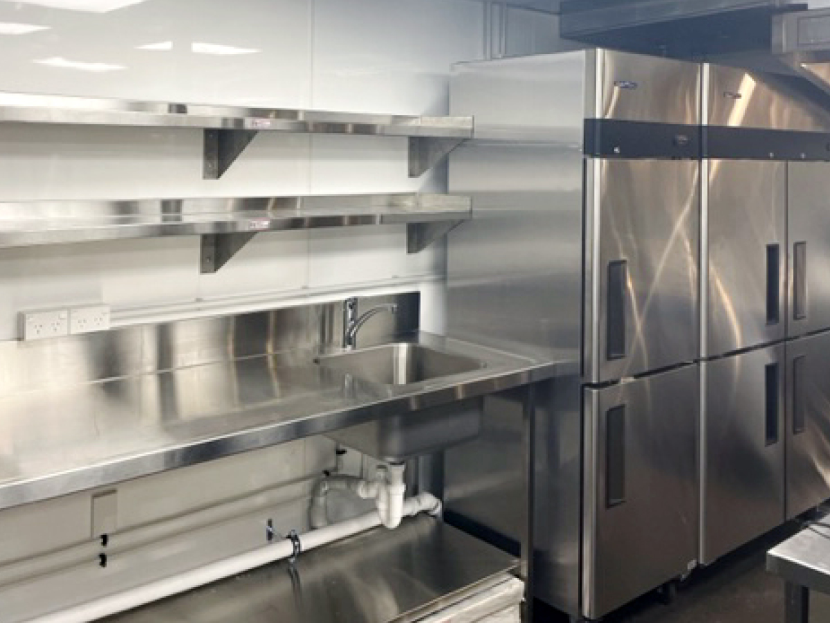 Kitchen 