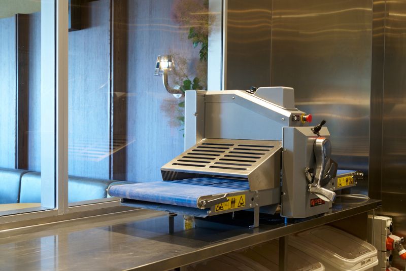 Mother Bakery Pastry Sheeter