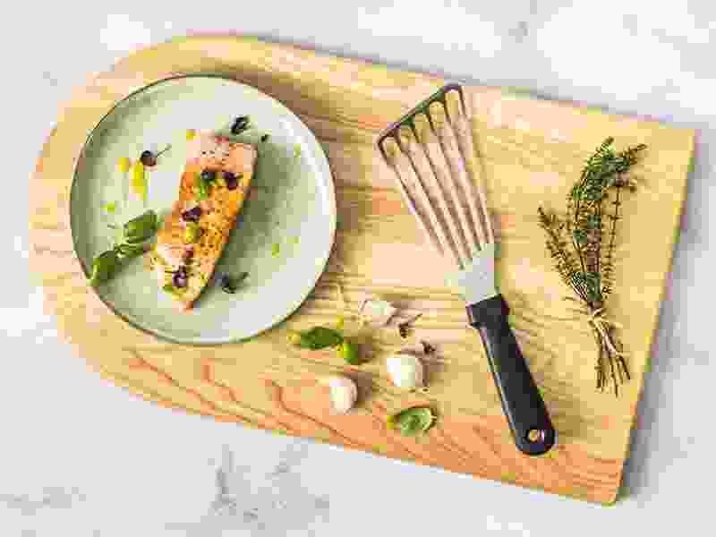 Professional fish slice and commercial cooking utensil for reliable kitchen performance.
