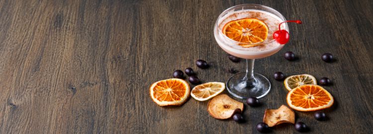 Glassware Trends for Summer Cocktails and Beverages