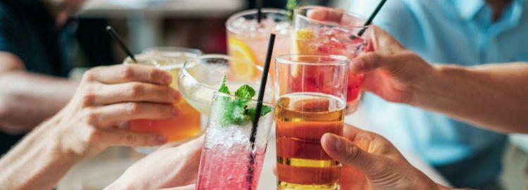 Best Commercial Beverage Equipment for Your Drinks Menu This Summer